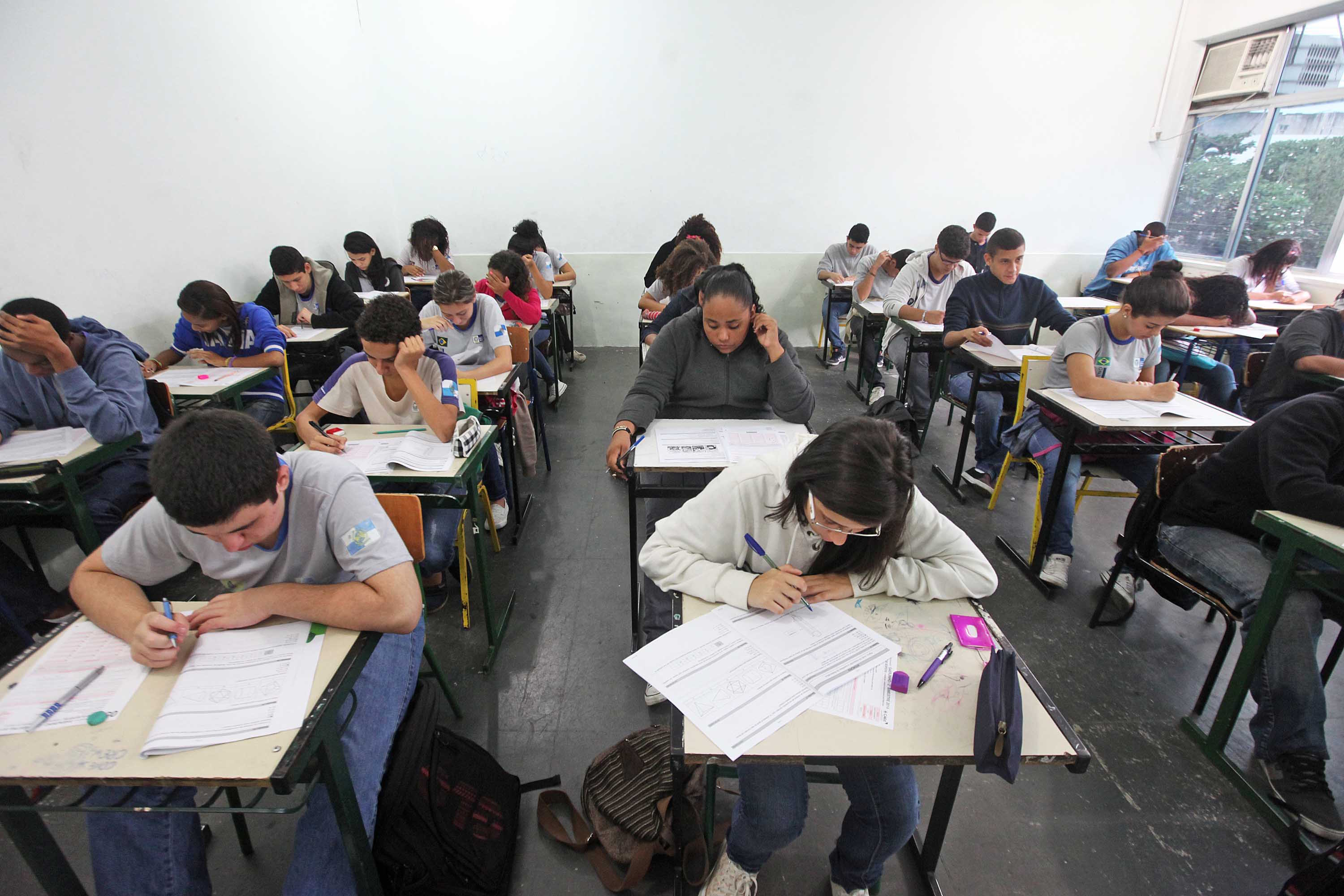 Costa Rica Rises in PISA, Reading and Maths Flat